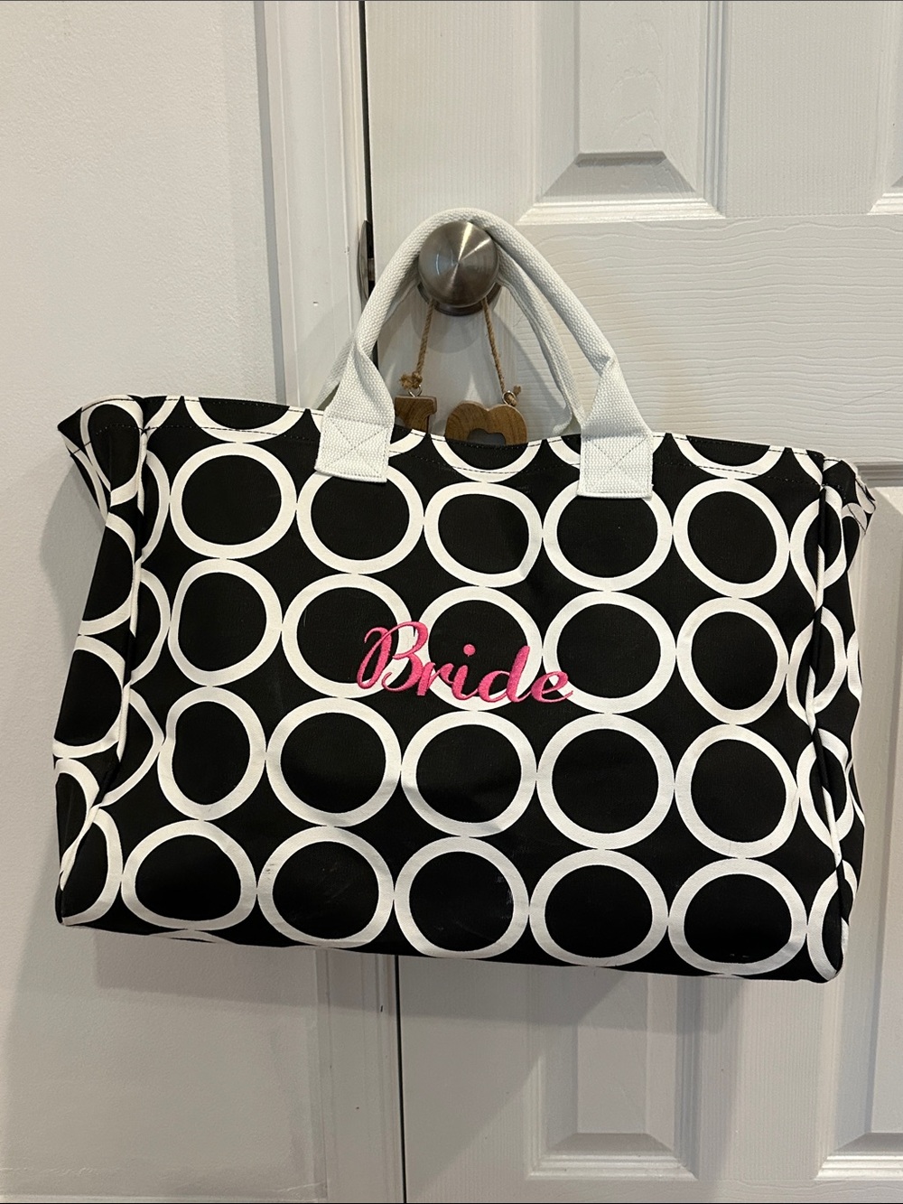 Mud Pie Bride Black & White Circle Print Tote Bag with Pink Accent